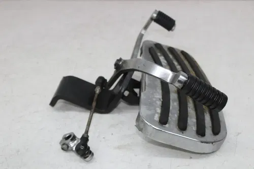 99-03 YAMAHA V STAR 1100 XVS1100A CLASSIC LEFT FRONT FOOT BOARD SHIFTER (READ)