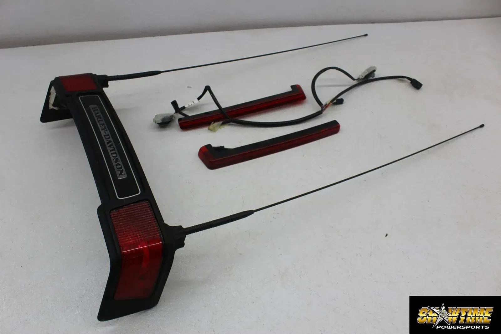 07-11 HARLEY-DAVIDSON ELECTRA GLIDE FLHTCU REAR BACK TRUNK TOURPAK BRAKE LIGHTS