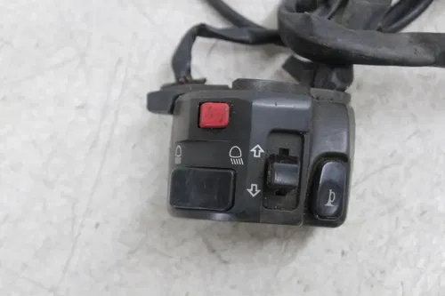 00-02 KAWASAKI NINJA ZX6R LEFT CLIP ON HANDLE HORN LIGHT SIGNALS SWITCH