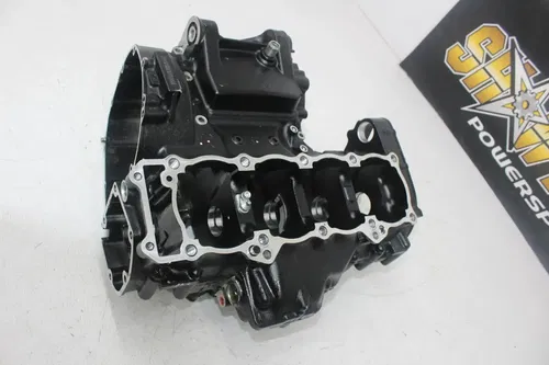 17-24 KAWASAKI Z900F ZR900 ABS ENGINE MOTOR CRANKCASE CRANK CASES BLOCK