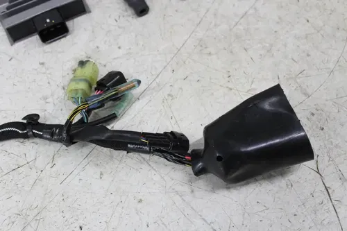 19 KAWASAKI NINJA 400 EX400 MAIN ENGINE WIRING HARNESS W/ COILS AND RECTIFIER