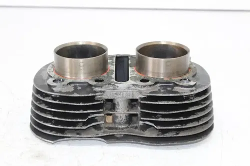 80-82 YAMAHA XS400S ENGINE MOTOR BLOCK PISTON CYLINDER