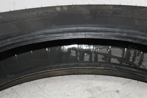 MICHELIN COMMANDER II 170/80 B15 M/C 77H REAR BACK TIRE (TREAD:7/32NDS)