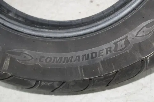 MICHELIN COMMANDER II 170/80 B15 M/C 77H REAR BACK TIRE (TREAD:7/32NDS)