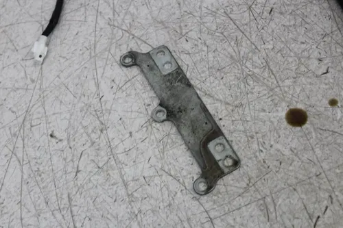 06-07 SUZUKI GSXR600 ENGINE PARTS TIMING CHAIN GUIDE HEAT EXCHANGER