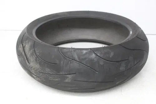 michelin pilot power 190/50 zr17 m/c (73w) rear back tire (tread:5/32nds)