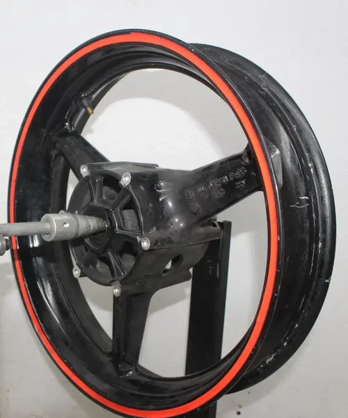 00-01 YAMAHA YZF R1 FRONT WHEEL RIM (READ)