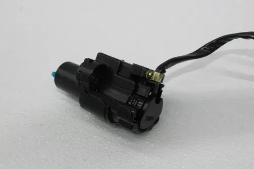 04-05 HONDA CBR1000RR IGNITION LOCK KEY SET W/ GAS CAP AND SEAT LOCK