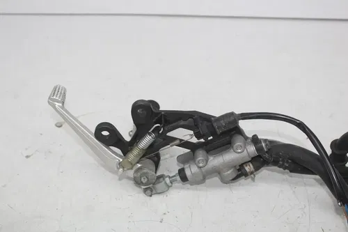 07-11 Kawasaki Ninja Zx14 Right Rearset Rear Set Driver Foot Peg brake master