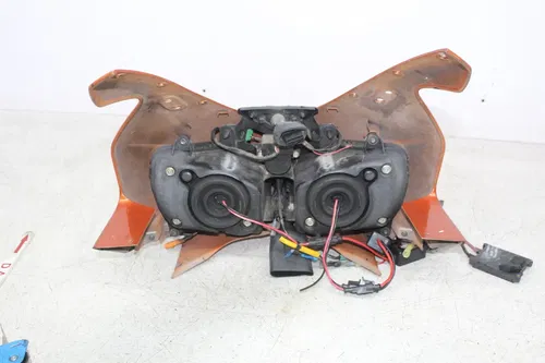04-05 HONDA CBR1000RR FRONT UPPER NOSE FAIRING COWL SHROUD HEADLIGHT HEAD LIGHT