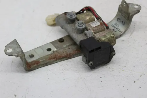 83-85 YAMAHA VENTURE ROYALE XVZ1200D AIR PRESSURE SENSOR VALVE SOLENOID
