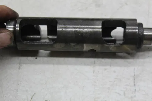 17-19 POLARIS RANGER 570 ENGINE MOTOR TRANSMISSION DRUM SHAFT BEVEL GEAR