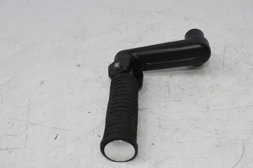 20-25 INDIAN CHIEFTAIN DARKHORSE LEFT REAR PASSENGER FOOT STEP PEG