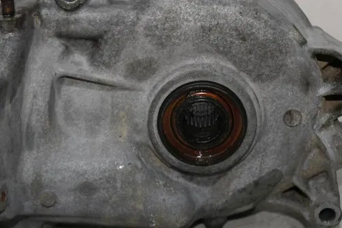 05-07 KAWASAKI BRUTE FORCE 750 REAR BACK DIFFERENTIAL GEARBOX ASSMEBLY