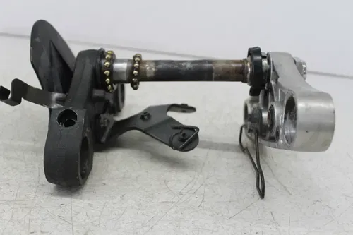 01-04 SUZUKI INTRUDER VOLUSIA VL800 FRONT FORKS UPPER LOWER CLAMP TRIPLE TREE