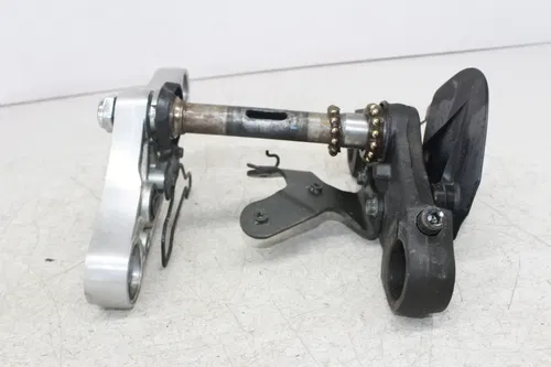 01-04 SUZUKI INTRUDER VOLUSIA VL800 FRONT FORKS UPPER LOWER CLAMP TRIPLE TREE