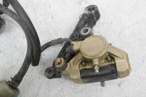87 YAMAHA FZ700 RIGHT REARSET REAR SET DRIVER FOOT PEG REST STOP BRAKE CALIPER