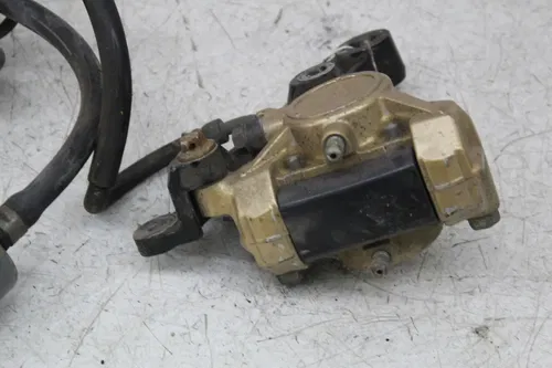 87 YAMAHA FZ700 RIGHT REARSET REAR SET DRIVER FOOT PEG REST STOP BRAKE CALIPER