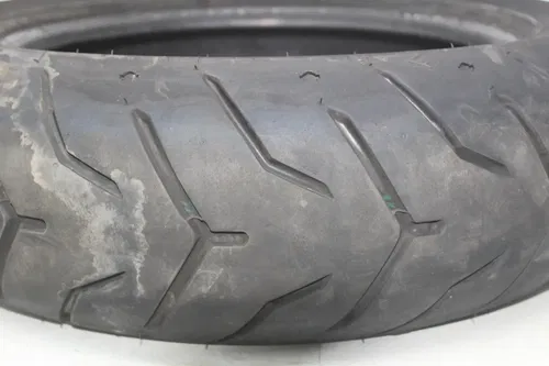 harley davidson dunlop 180/65b16 m/c 81h rear back tire (tread:7/32nds)