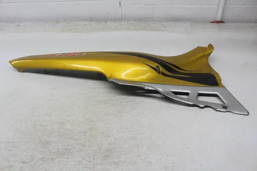88-97 SUZUKI KATANA 600 GSX600F RIGHT REAR BACK TAIL FAIRING COWL SHROUD