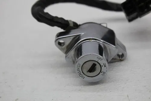 07 TRIUMPH BONNEVILLE T100 IGNITION LOCK KEY SET