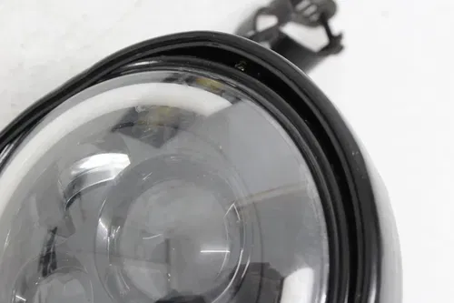 09-12 TRIUMPH STREET TRIPLE 675 FRONT HEADLIGHT HEAD LIGHT LAMP