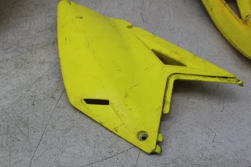 07-09 SUZUKI RMZ250 FRONT WHEEL LEFT RIGHT SIDE FENDER COWL FAIRING KIT (READ)