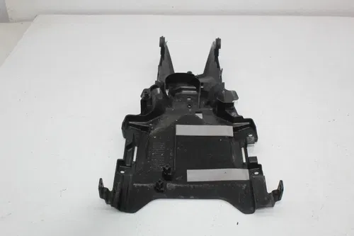 17-23 SUZUKI GSXR1000 REAR BACK TAIL UNDERTAIL FAIRING COWL FENDER