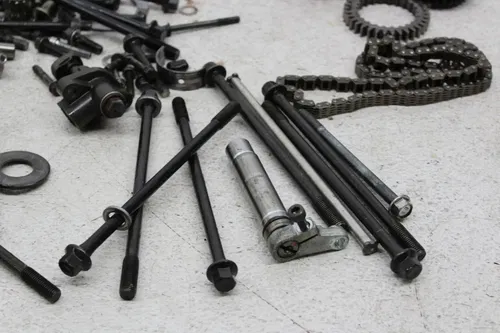 99-07 SUZUKI HAYABUSA GSX1300R PARTS AND HARDWARE NUTS BOLTS