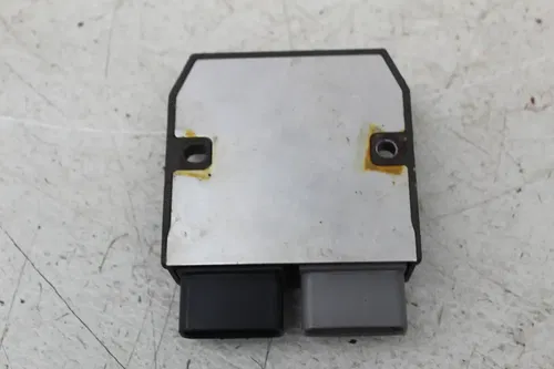 18 YAMAHA XSR700 RECTIFIER VOLTAGE REGULATOR