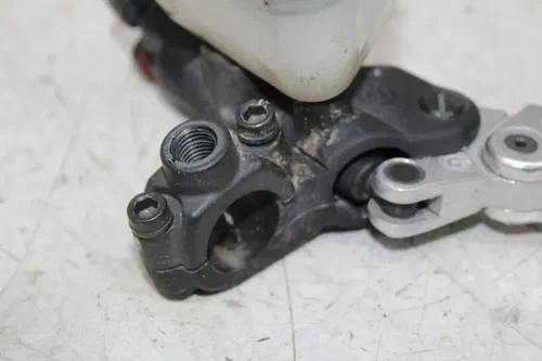 07-09 DUCATI MULTISTRADA 1100 FRONT BREMBO BRAKE MASTER CYLINDER W/ LEVER