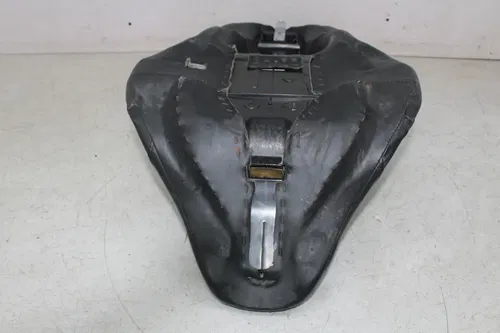 07-11 HARLEY-DAVIDSON ROAD GLIDE FLTRX FRONT DRIVERS SEAT (READ)