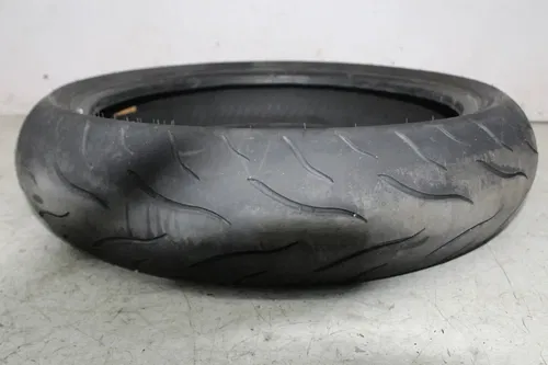 KENDA KM1 ST ROAD 120/70 ZR17 M/C (58W) FONT TIRE (TREAD:4/32NDS)