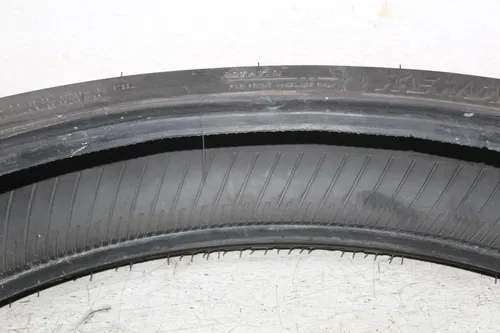KENDA KM1 ST ROAD 120/70 ZR17 M/C (58W) FONT TIRE (TREAD:4/32NDS)