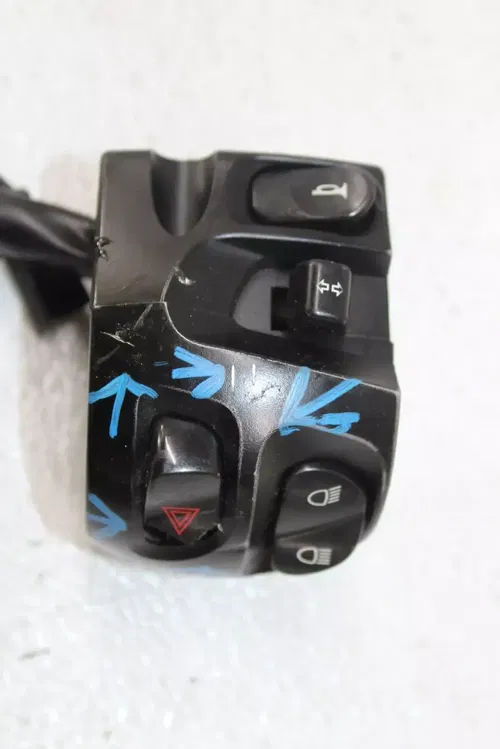 2012 VICTORY HIGH BALL LEFT RIGHT CONTROL SWITCH SWITCHES ON OFF TURN SIGNAL