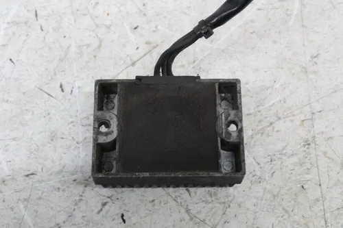 88-95 HARLEY-DAVIDSON SPORTSTER 883 XLH883 RECTIFIER VOLTAGE REGULATOR
