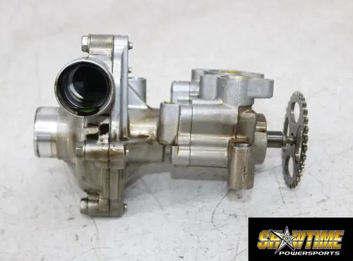 11-13 YAMAHA FZ8 ENGINE MOTOR WATER OIL PUMP