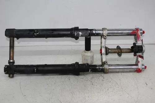 98-04 TRIUMPH SPRINT 955 FRONT END FORKS TRIPLE TREE CLAMP FORK TUBES STRAIGHT