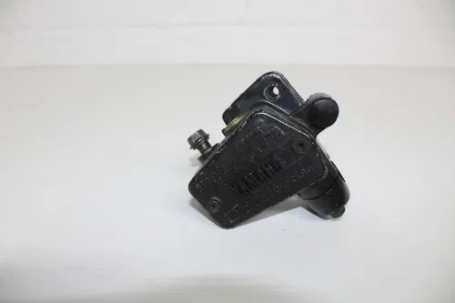 1989 YAMAHA FZR600 HYDRAULIC CLUTCH MASTER CYLINDER