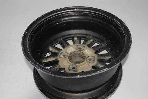 17 YAMAHA YXZ1000R SS EPS FRONT WHEEL RIM