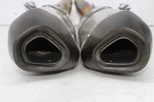 04-10 APRILIA RSV1000R AKRAPOVIC EXHAUST PIPE MUFFLER SLIP ON SILENCER SET (READ