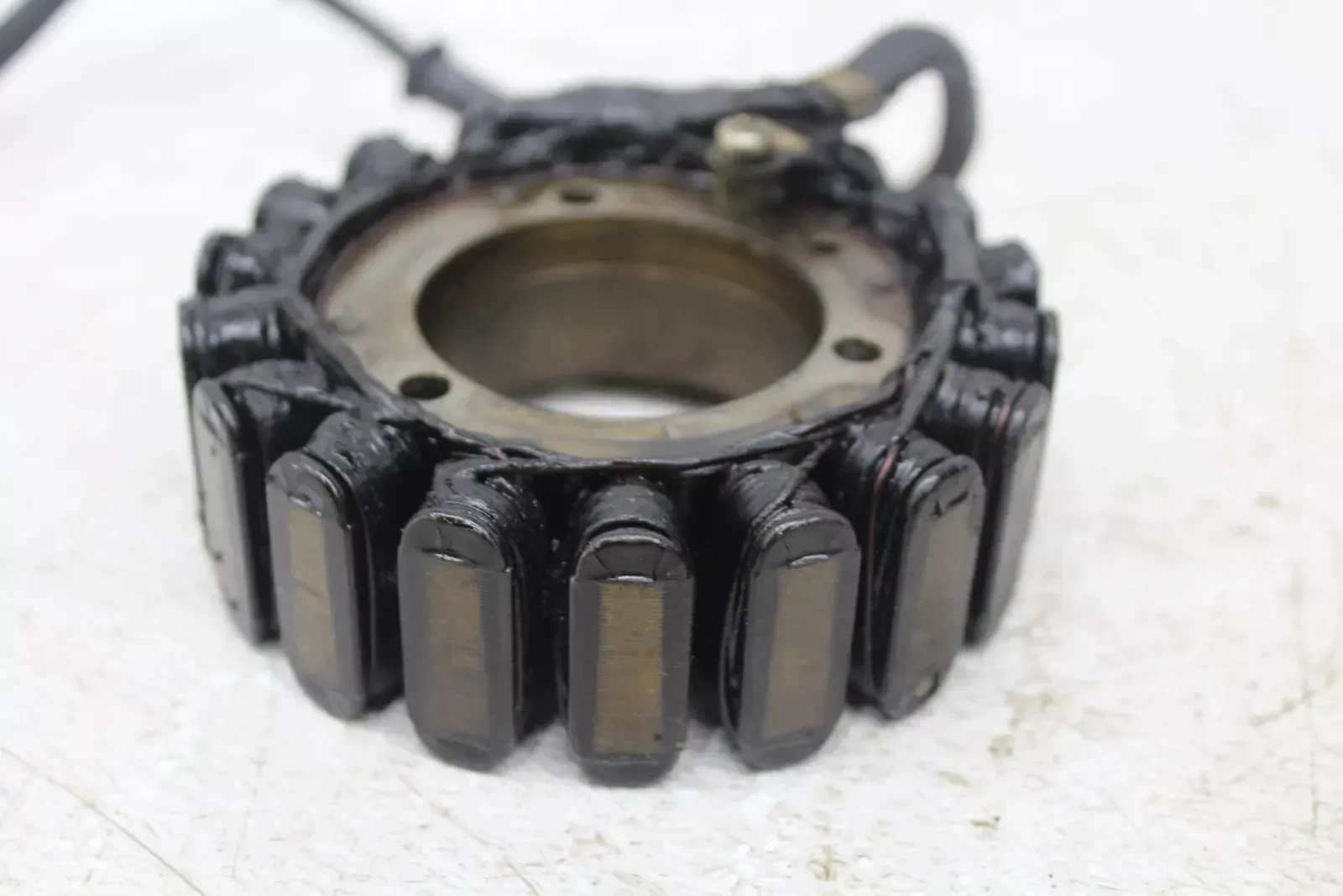 1983 HONDA SHADOW 750 VT750C STATOR GENERATOR ALTERNATOR MAGNETO W/COVER