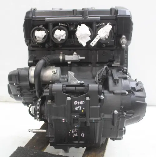 15-16 Kawasaki Z800 Zr800 B Engine Motor cylinder head cases crank *tested*