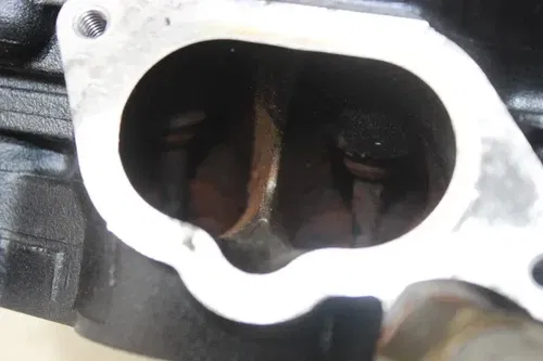 08 YAMAHA ROADLINER S FRONT ENGINE TOP END CYLINDER HEAD