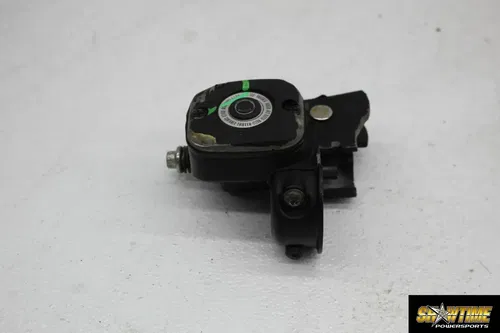 00-06 HARLEY-DAVIDSON ROAD KING CLASSIC FLHRCI FRONT BRAKE MASTER CYLINDER