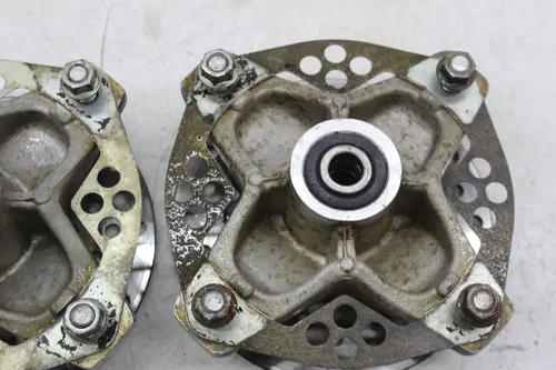 06-14 YAMAHA RAPTOR 700 YFM700 FRONT WHEEL RIGHT LEFT HUBS HUB ROTORS SET