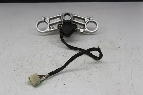 2000 KAWASAKI NINJA ZX6 ZX600E FORKS UPPER TRIPLE TREE IGNITION NO KEY