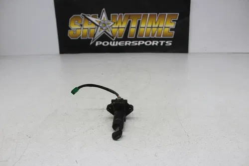 81-82 SUZUKI GS650E IGNITION LOCK W KEY