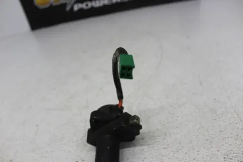 81-82 SUZUKI GS650E IGNITION LOCK W KEY