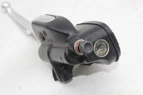 07-11 HARLEY-DAVIDSON ELECTRA GLIDE ULTRA CLASSIC FLHTCU FRONT BRAKE MASTER